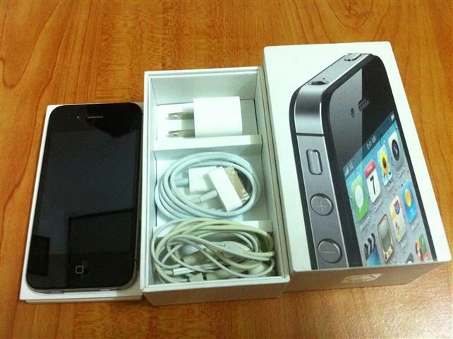 Bán Iphone 4s 16gb Quốc tế màu đen,Full Box,hộp trùng imei