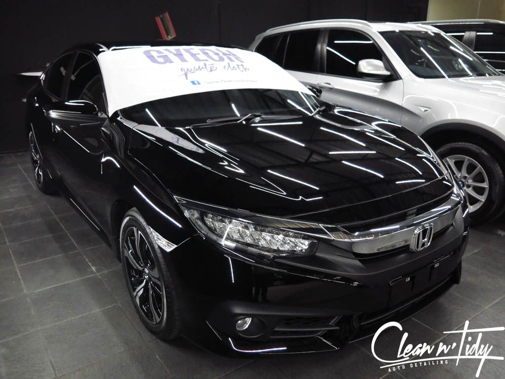 Portfolio Civic Turbo After Coating With Gyeon Durabead