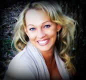 photo headshotvignettecopy2_zpsb4f3dff1.jpg