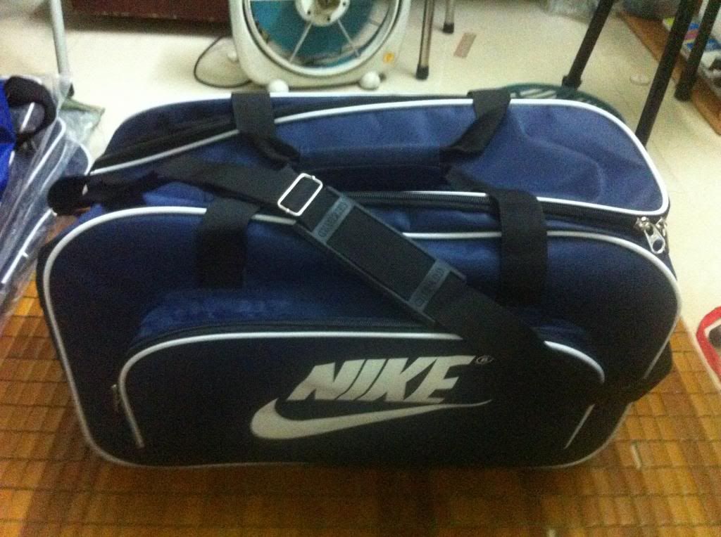 Túi đựng giày túi xách thể thao Nike-Adidas -- Giá Sinh Viên Túi đựng giày túi xách thể thao Nike-Adidas -- Giá Sinh Viên