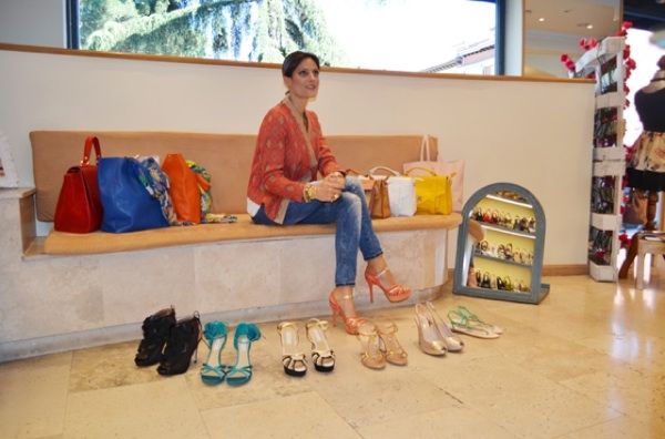 Photoshoots, shopping, lomas guadalajara, lomas shoes, pedro miralles, lola cruz, mango vestido verde asimetrico philippa, jacquard zara, ripped jeans zara, pulsera fluor elena estaun, peluquería d´ellas, rico castillo, cristina blanco, guiadeestilo