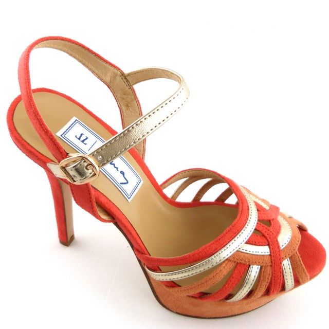 Photoshoots, shopping, lomas guadalajara, lomas shoes, pedro miralles, lola cruz, mango vestido verde asimetrico philippa, jacquard zara, ripped jeans zara, pulsera fluor elena estaun, peluquería d´ellas, rico castillo, cristina blanco, guiadeestilo