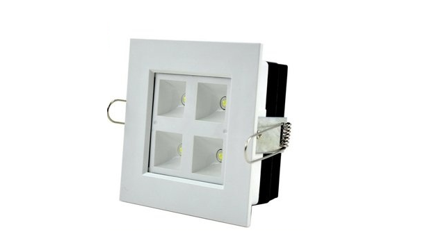 Đèn Chiếu Sáng Tiết Kiệm Điện - 20