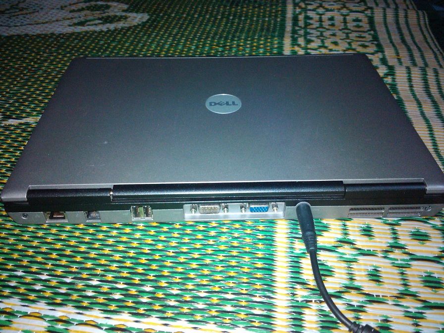 Bình Dương - Cần bán laptop dell d630 máy mới 98% core 2 duo T7250 giá rẽ . - 4
