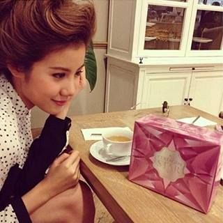 Collagen Star Strawberry Milk Tablet Collagen 8000mg 30 Sachets 300 Tablets . Reinvented The Collagen. First In The Form Of Pellet 8,000 Mg. 