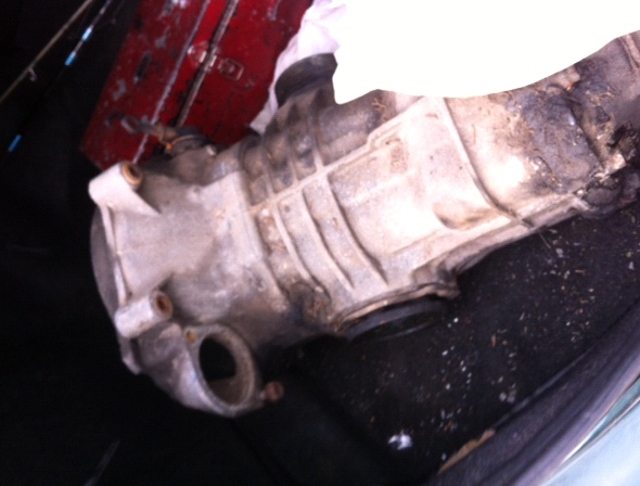 http://i1282.photobucket.com/albums/a531/sopru68/gearbox_zps3a3524b3.png