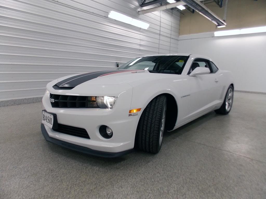 http://i1282.photobucket.com/albums/a533/joebasilchevy/03_zps6a7a5a87.jpg