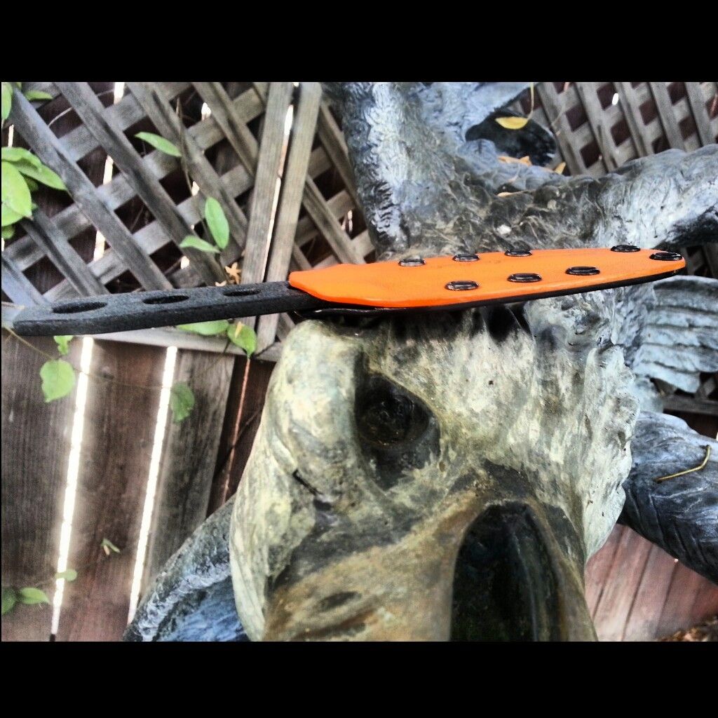 [Linked Image from i1282.photobucket.com]