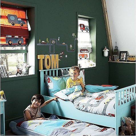 affordable-ways-decorate-kids-bedrooms_zpsdaor7r7u.jpg