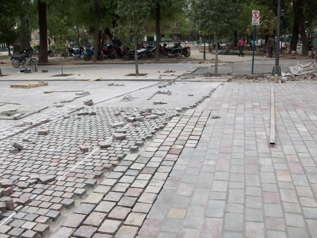 Santiago del estero; Remodelación de Plaza Libertad y micro