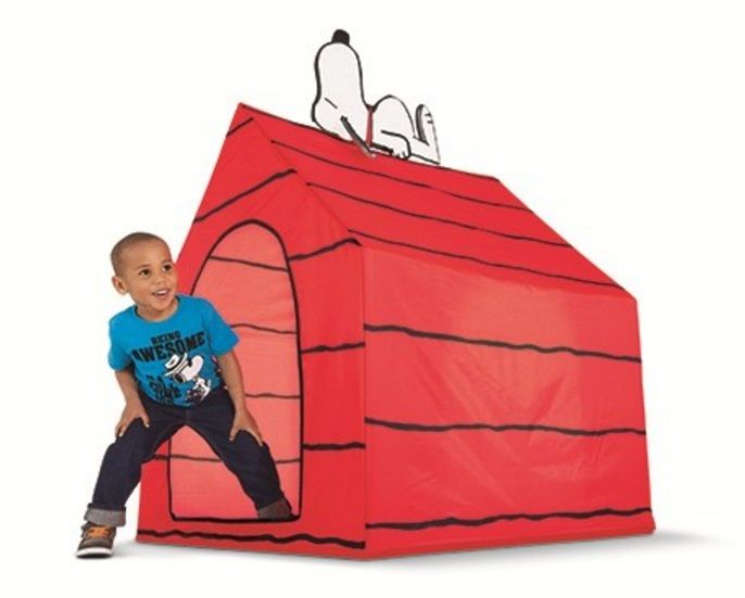 Peanuts Snoopy Dog House Tent Indoor Outdoor Play Red Large 2 Doors