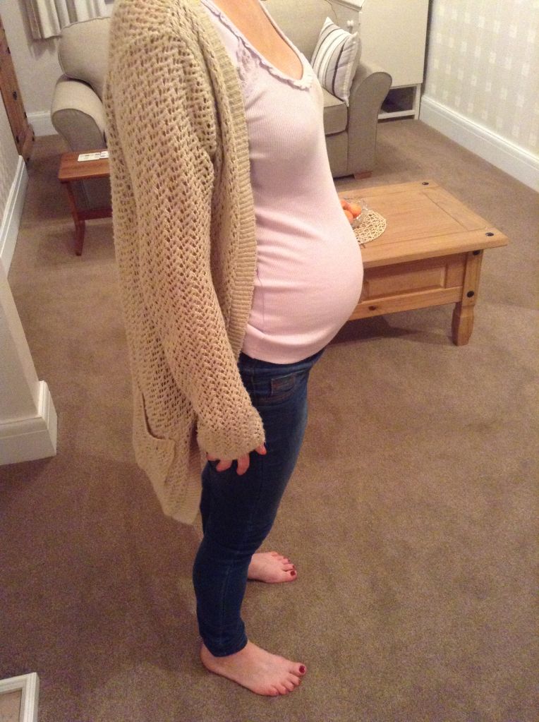 23weeks and bump very low (pic) - December 2014 Birth Club - BabyCentre